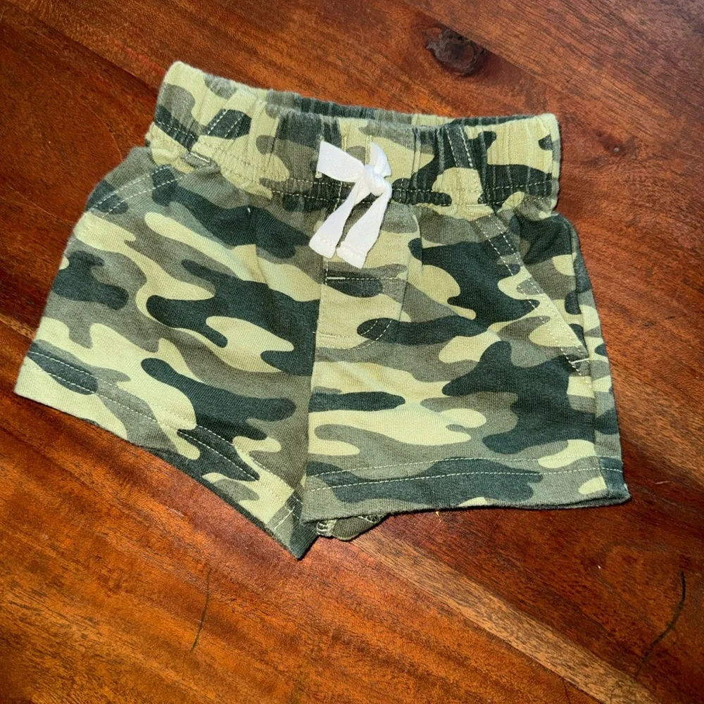 Carter's Green Camo Kids Shorts‎